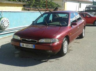 ford mondeo ghia