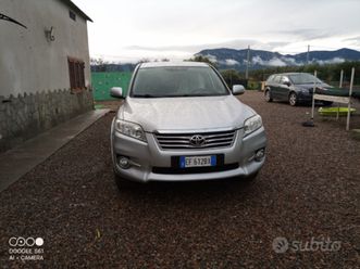 toyota-rav4-2-2-d-cat-4wd