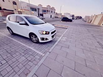 used chevrolet sonic 1.6 ls hatchback 2014