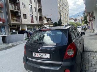se prodava opel antara