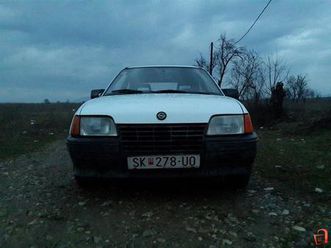 opel kadett 1.3 -87 socuvan