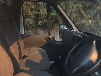 ford transit i sapo ardhur nga anglia