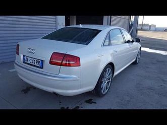 audi a8l (presidenciale)