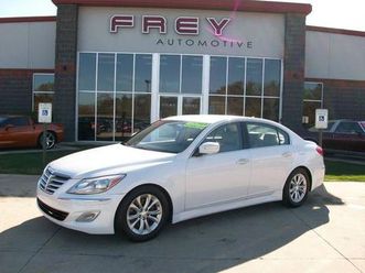 used 2012 hyundai genesis 3.8