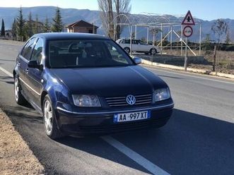 shitet volkswagen bora 2002 motorr 1.9 me dy te kuqe