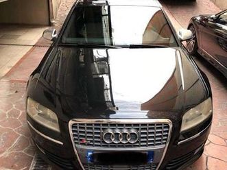 shitet audi s8 2008 ose nderrohet