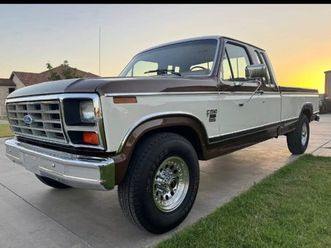 ford-f-250-xlt-super-cab-69-diesel