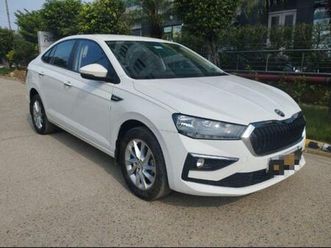 skoda slavia ambition 1.0l tsi mt 2023