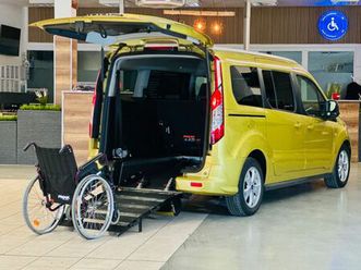 ford grand tourneo-behindertengerecht-rampe-automatik