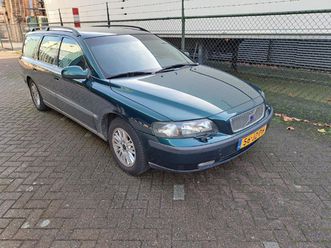 volvo v70 2.4 comfort line, half leder, lpg g3, degelijkheid