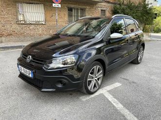 vw polo cross 2011