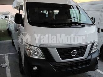 nissan hi roof bus. 2020. 13 seater