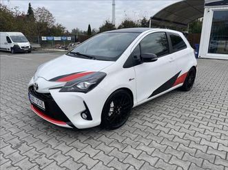 toyota yaris 1,8 grmn,212ps,čr,servis hatchback - hatchback benzin