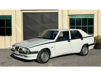 1991 alfa romeo 75 blanc manuel, 5 vitesses conduite à ga...