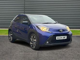 toyota-aygo-x-edge-hatchback's-1-0-vvt-i-edge-euro-6-start-stop-5dr