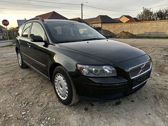 VOLVO V50 volvo-v50