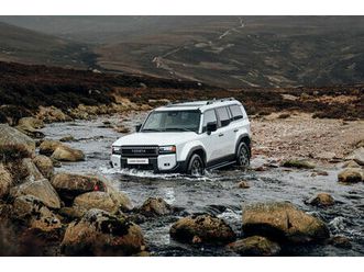 toyota land cruiser prado an. 2025