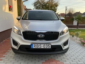 KIA SORENTO elado-hasznalt-kia-sorento-2-4-gdi-ex-automata-mint-az-uj-garantalt-20-ezer-kilometert