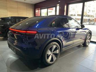 porsche macan 4 ev electrique 2025