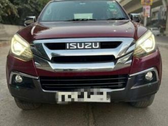 isuzu mu-x 4x2 2019