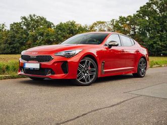 kia stinger 3.3 t-gdi, 1.maj