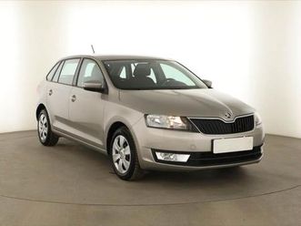 škoda rapid spaceback 1.2 tsi, čr,1.maj
