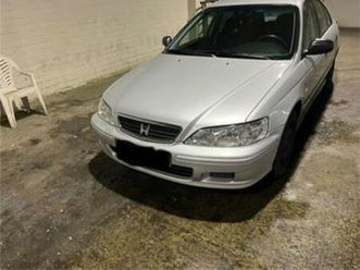 2-honda-accord-1-8-vtec-honda-2ememain