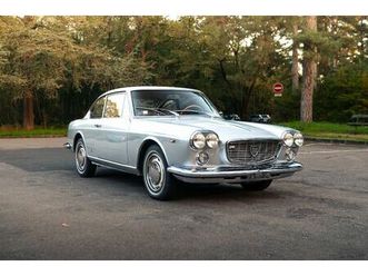 lancia flavia 1800 injection 1968