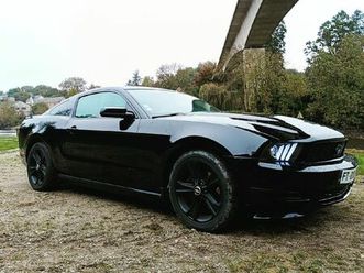 FORD MUSTANG mustang-mk5-v6-310cv