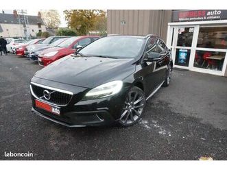 volvo-v40-cross-country-d4-190cv-cross-country-momentum-business