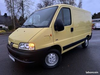 PEUGEOT BOXER peugeot-boxer-2-2-hdi-100-cv
