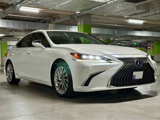 lexus es series