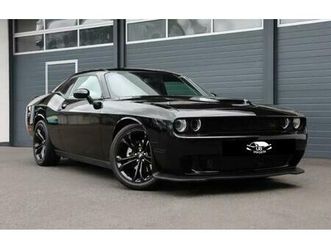 dodge challenger auto sxt plus