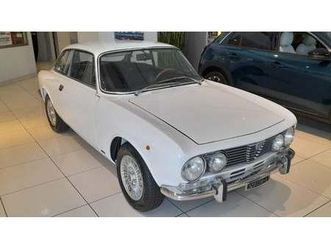 1971 alfa romeo gtv 2000 blanc manuel, 5 vitesses conduit...