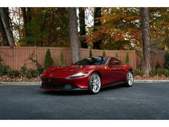 used-2021-ferrari-roma-base
