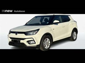 ssangyong-tivoli-1-6d-2wd-be-del-2018-usata-a-albignasego