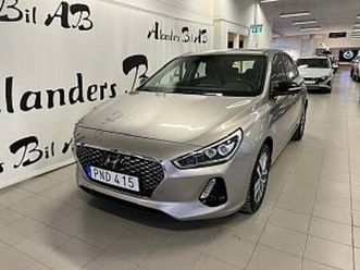 hyundai i30 1.6 crdi comfort euro 6, vhjul, motorvärmare