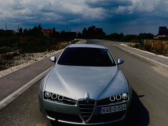 alfa romeo 159 2.2 benzin