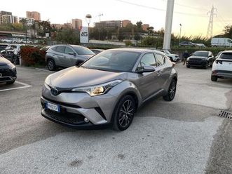 c-hr (2016-2023) 1.8 hybrid cvt style