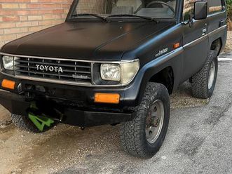 toyota land cruiser lj 70