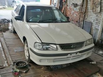 продажа nissan sunny, 2002 год в нижней туре