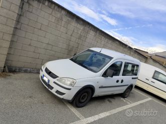 OPEL COMBO opel-combo-1-4-90-cavalli