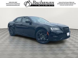 used 2022 chrysler 300 touring