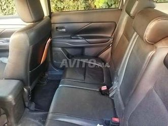 mitsubishi outlander diesel 7 places