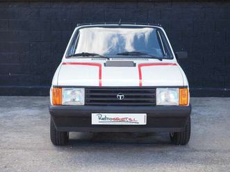 descapotable manual de 2 puertas