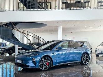 nio et5 100kwh long range awd 490hk