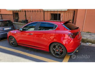 giulietta quadrifoglio 1750 rosso competizione