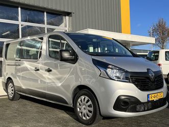 renault trafic passenger - 1.6 dci grand expression energy btw/ bpm vrij marge airco cruise control navigatie pdc 9 p