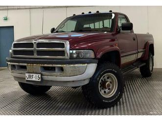5-9-cummins-turbodiesel-slt-laramie-4x4