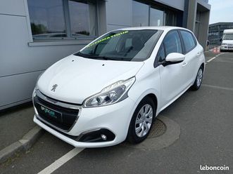 peugeot-208-puretech-82-bmp5-active-business